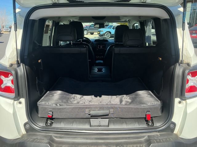 Used 2016 Jeep Renegade Limited AWD/4WD image 16
