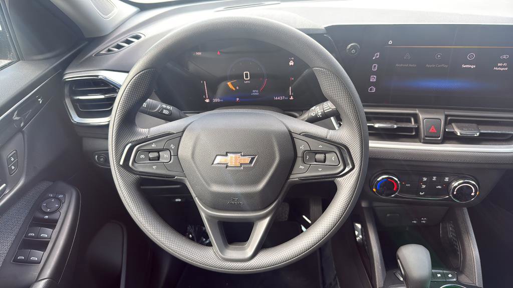 Used 2026 Chevrolet TrailBlazer LS image 14