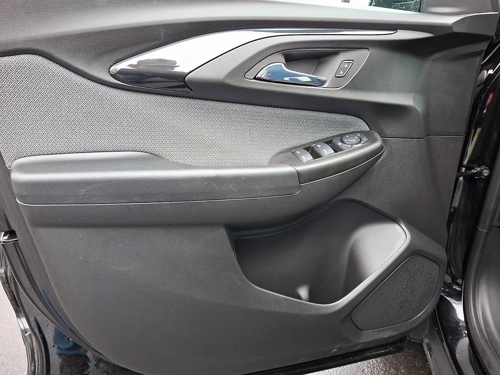 Certified 2023 Chevrolet TrailBlazer LT w/ Convenience Package image 13