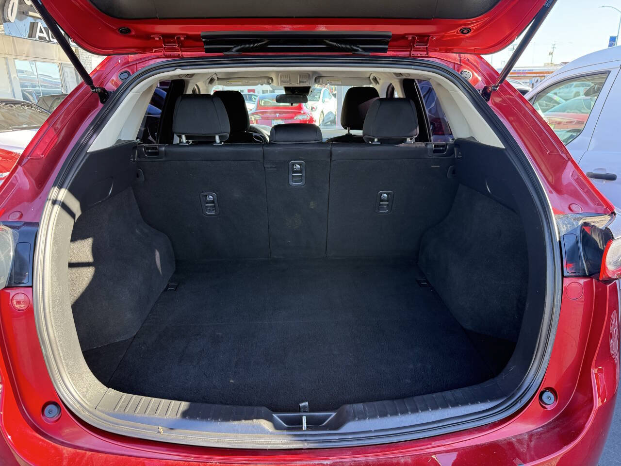 Used 2017 MAZDA CX-5 Sport FWD image 16