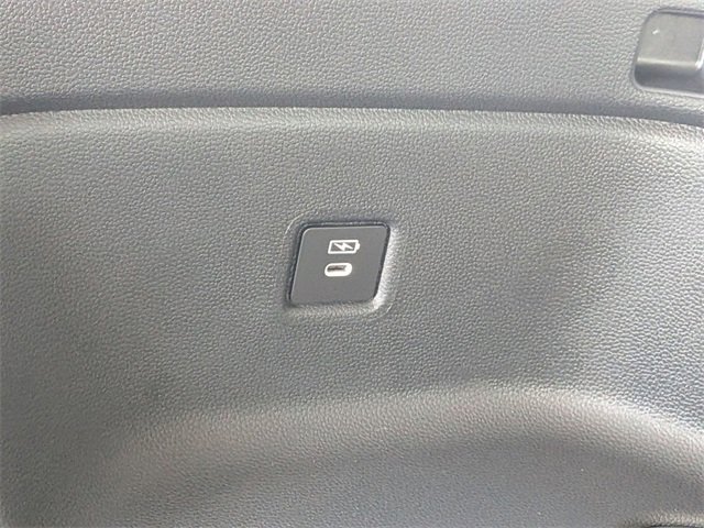 New 2025 Honda Pilot Touring image 29