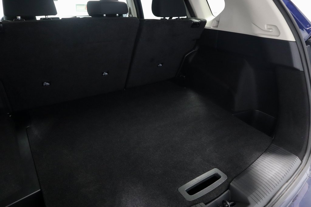 Certified 2024 Nissan Rogue SV image 16