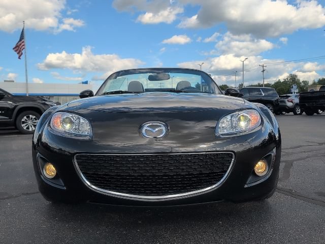 Used 2011 MAZDA MX-5 Miata Grand Touring RWD image 12