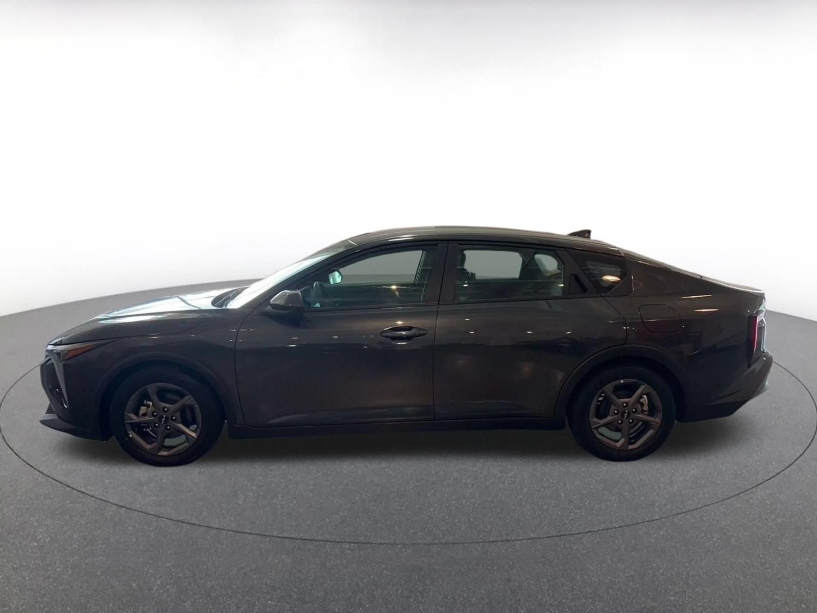 Used 2025 Kia K4 FWD image 8