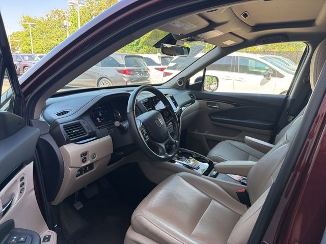 Used 2020 Honda Pilot Elite image 3