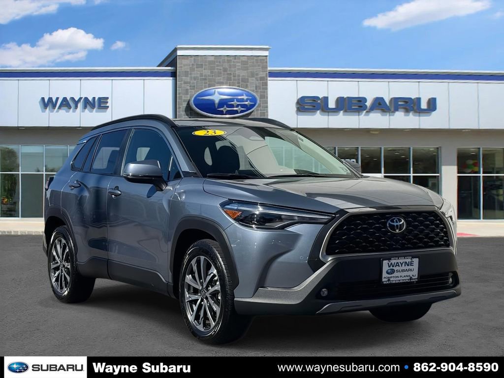 Used 2023 Toyota Corolla Cross XLE