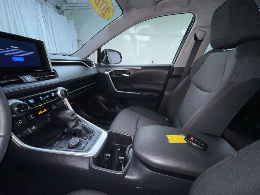 Certified 2023 Toyota RAV4 XLE image 4