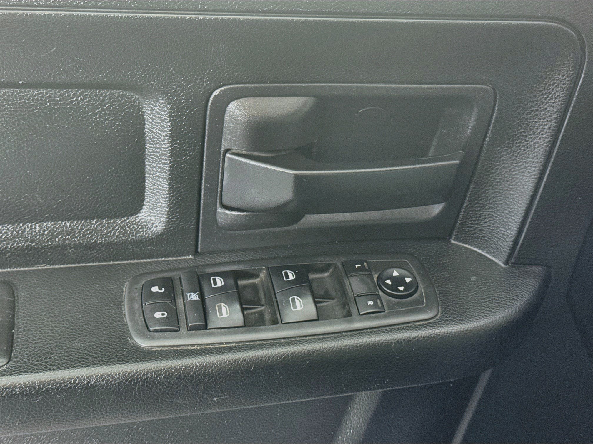 Used 2018 RAM 1500 Tradesman w/ Popular Equipment Group RWD image 23