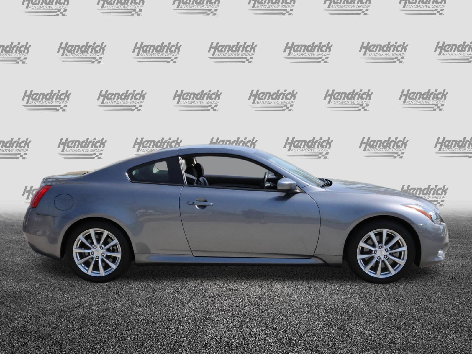 Used 2011 INFINITI G37 Coupe image 10