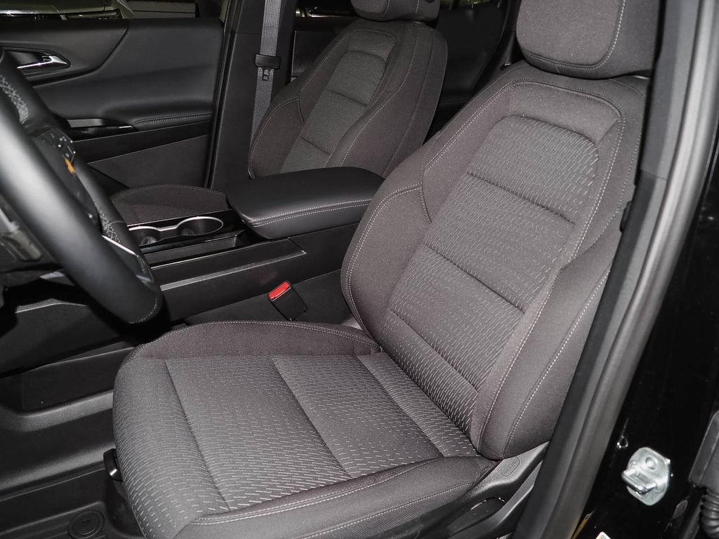 Used 2025 Chevrolet Equinox LT image 21