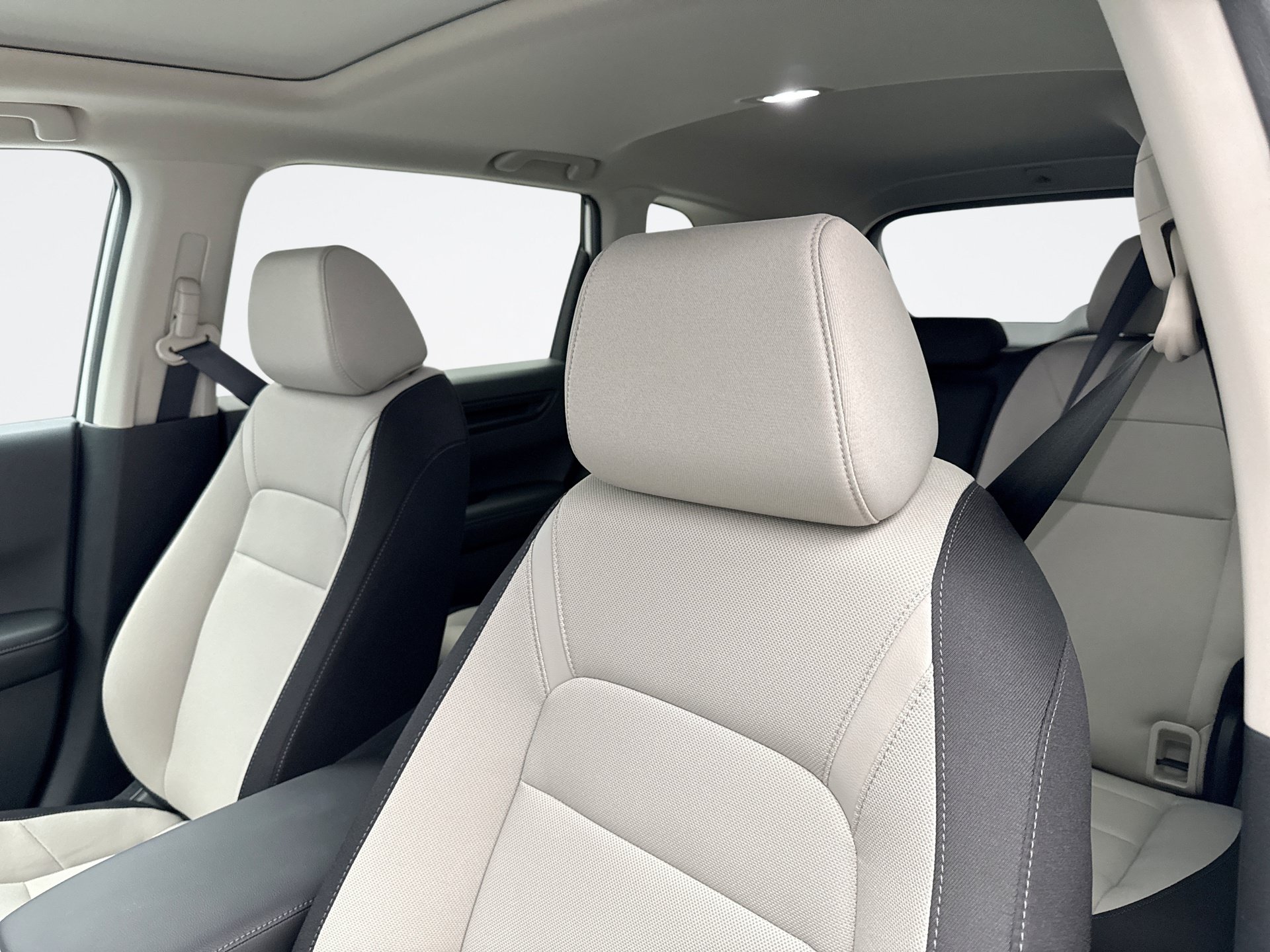 Used 2025 Honda CR-V EX image 10