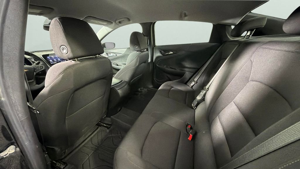 Used 2024 Chevrolet Malibu RS FWD image 26