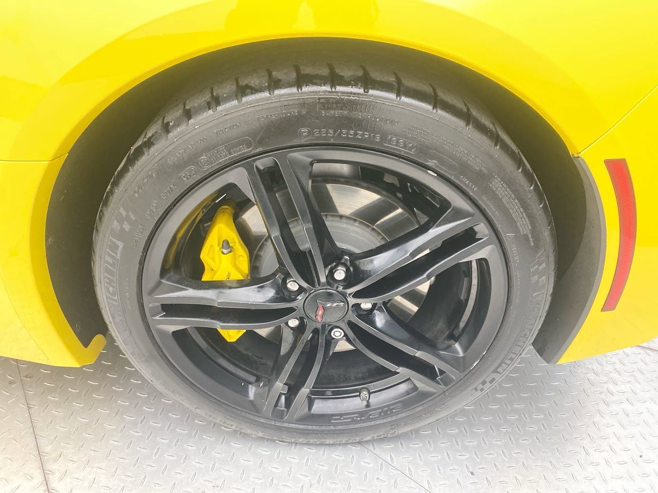 Used 2016 Chevrolet Corvette Stingray Coupe w/ 2LT Preferred Equipment Group RWD image 10