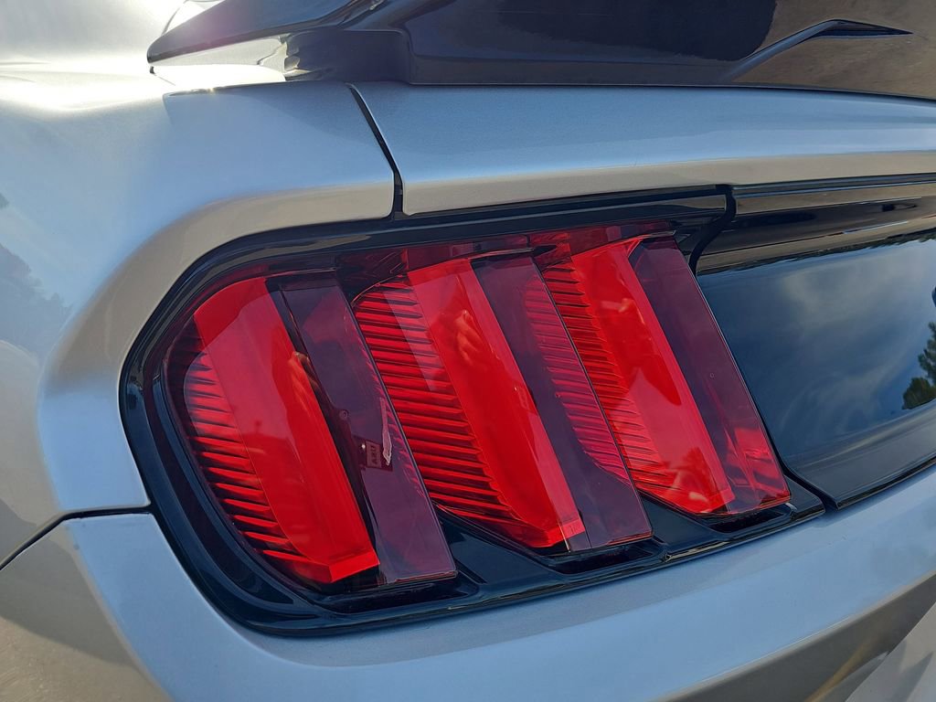 Used 2017 Ford Mustang GT image 34