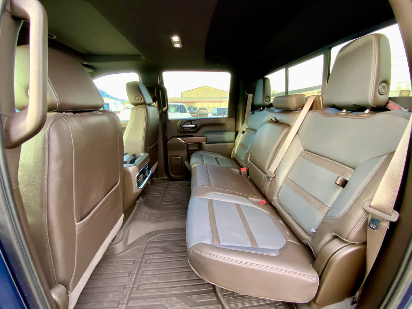 Used 2023 GMC Sierra 3500 Denali w/ Denali Ultimate Package image 26