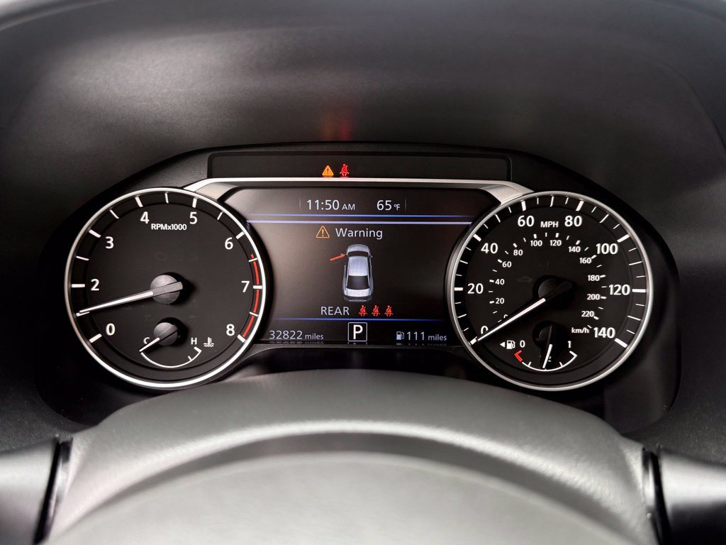 Used 2023 Nissan Altima 2.5 SR FWD image 26