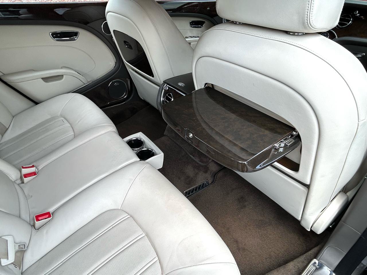 Used 2011 Bentley Mulsanne RWD image 14