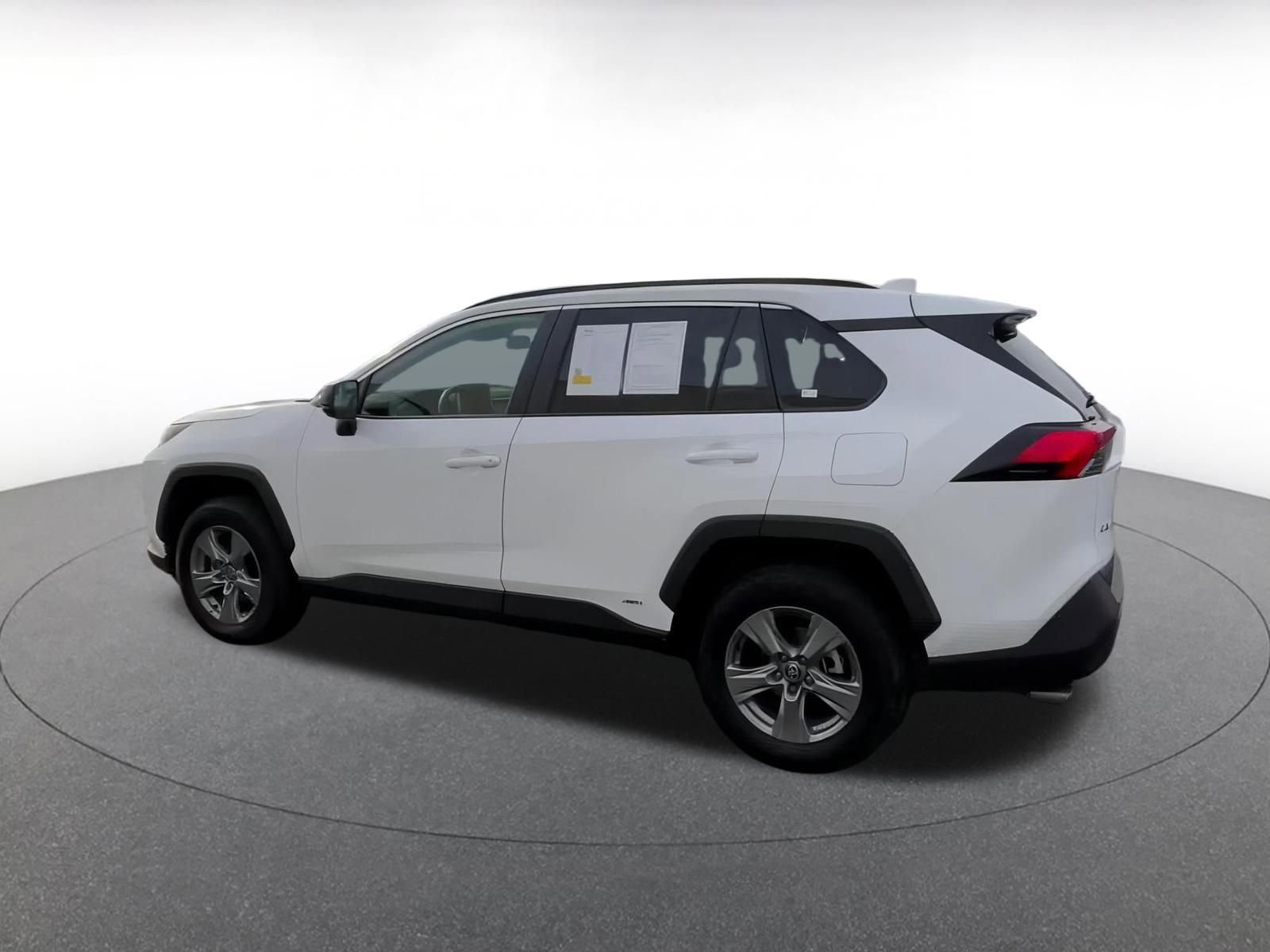 Used 2025 Toyota RAV4 LE image 10