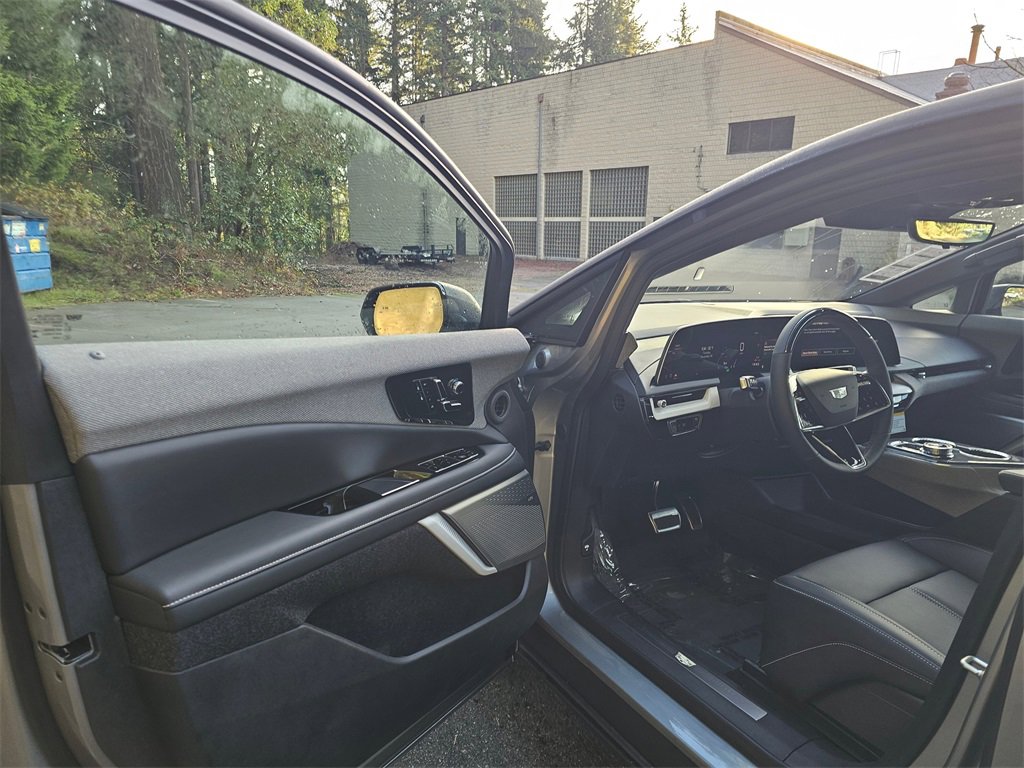 New 2026 Cadillac Optiq Sport 1 image 19