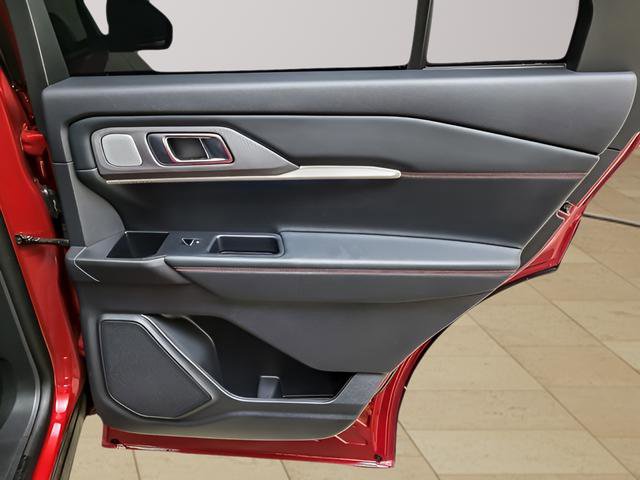 Used 2025 Ford Explorer ST w/ Sun And Sound Package image 27