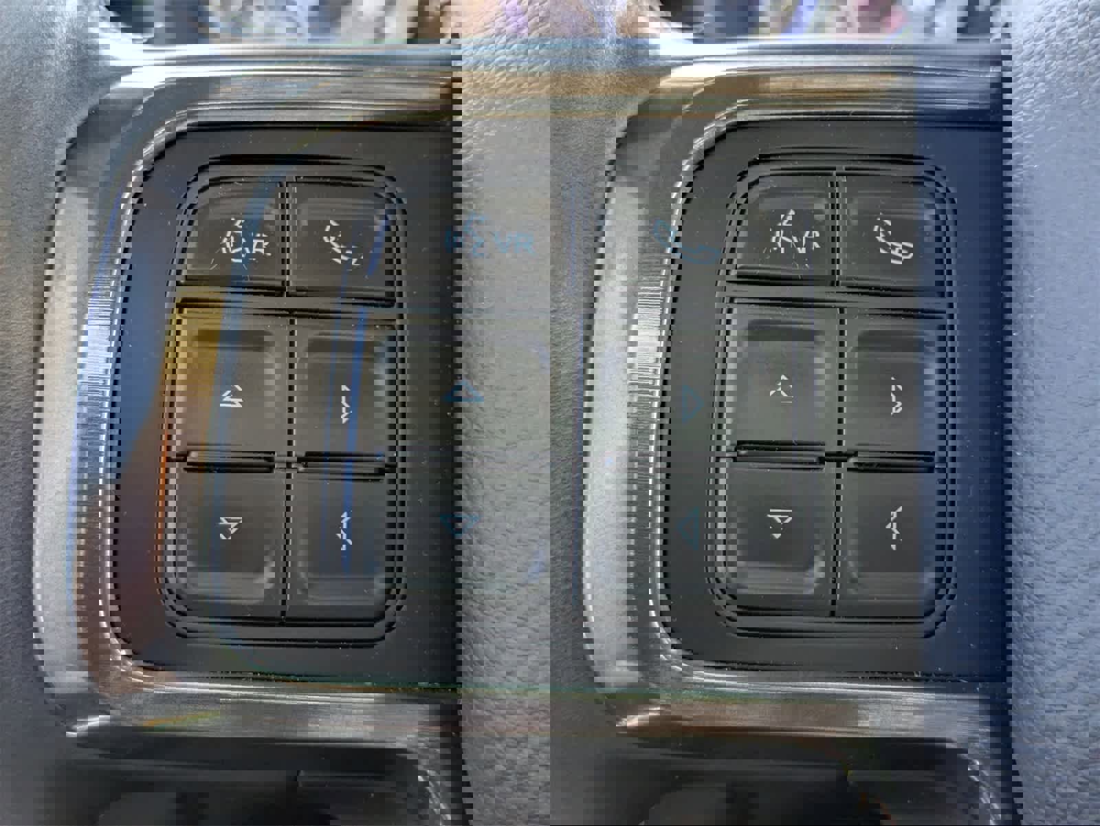 Used 2019 RAM 2500 Limited image 8