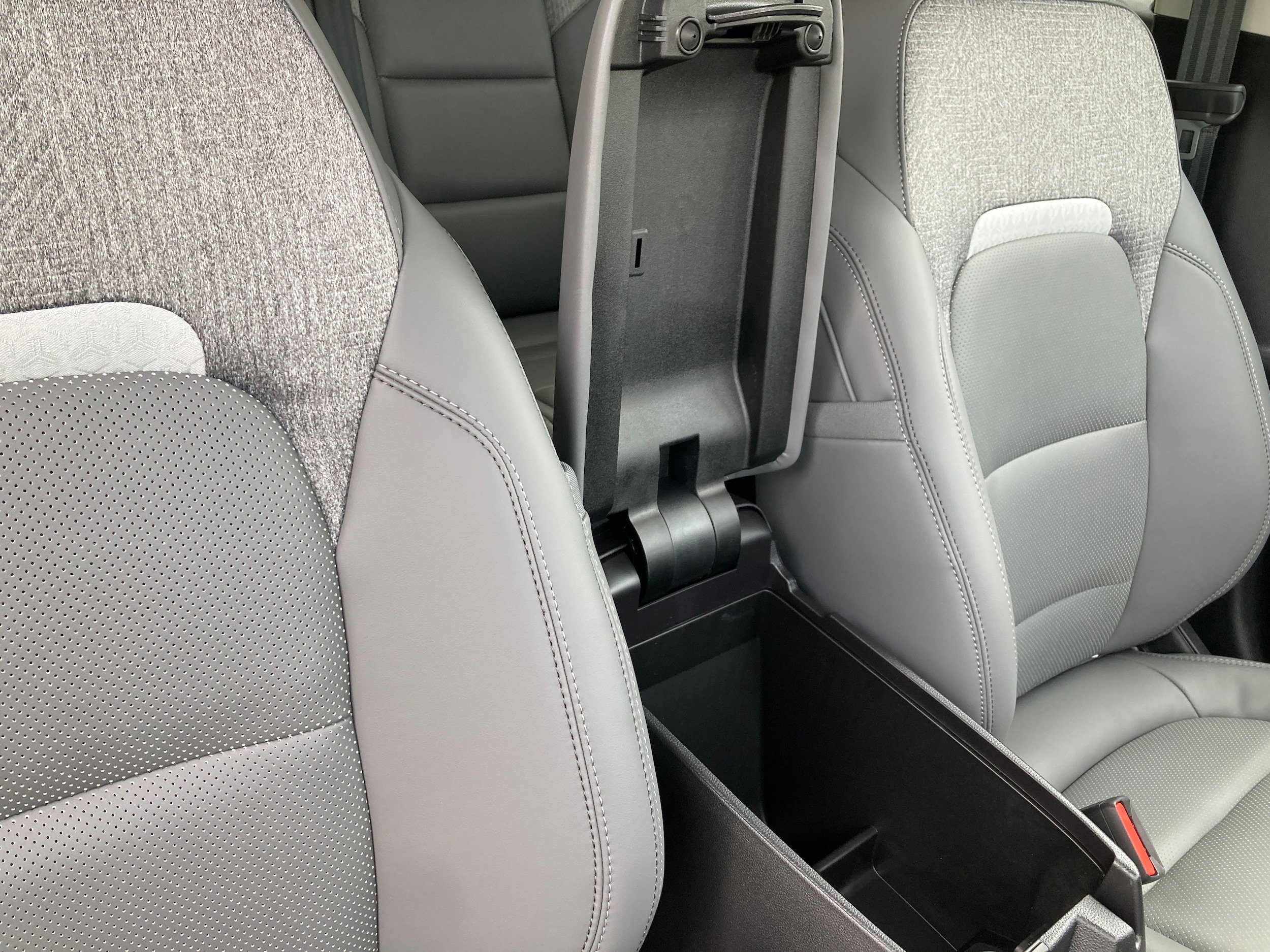 New 2025 Ford Bronco Sport Badlands w/ Badlands Tech Package image 13