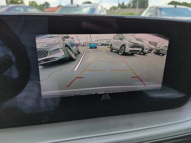 Used 2025 Buick Encore GX Preferred AWD/4WD image 23