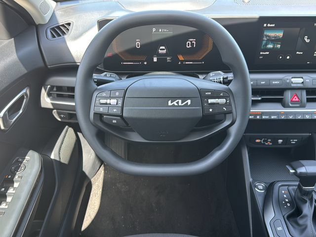 New 2026 Kia K4 FWD image 15