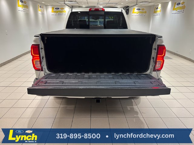 Used 2017 Chevrolet Silverado 1500 High Country AWD/4WD image 25