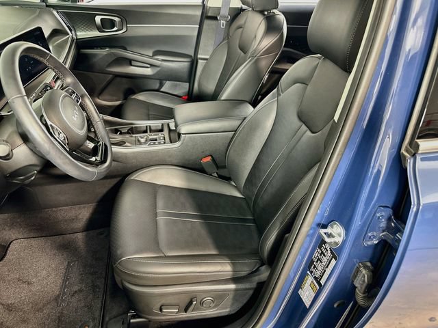Used 2025 Kia Sorento S w/ Panoramic Sunroof Package AWD/4WD image 16