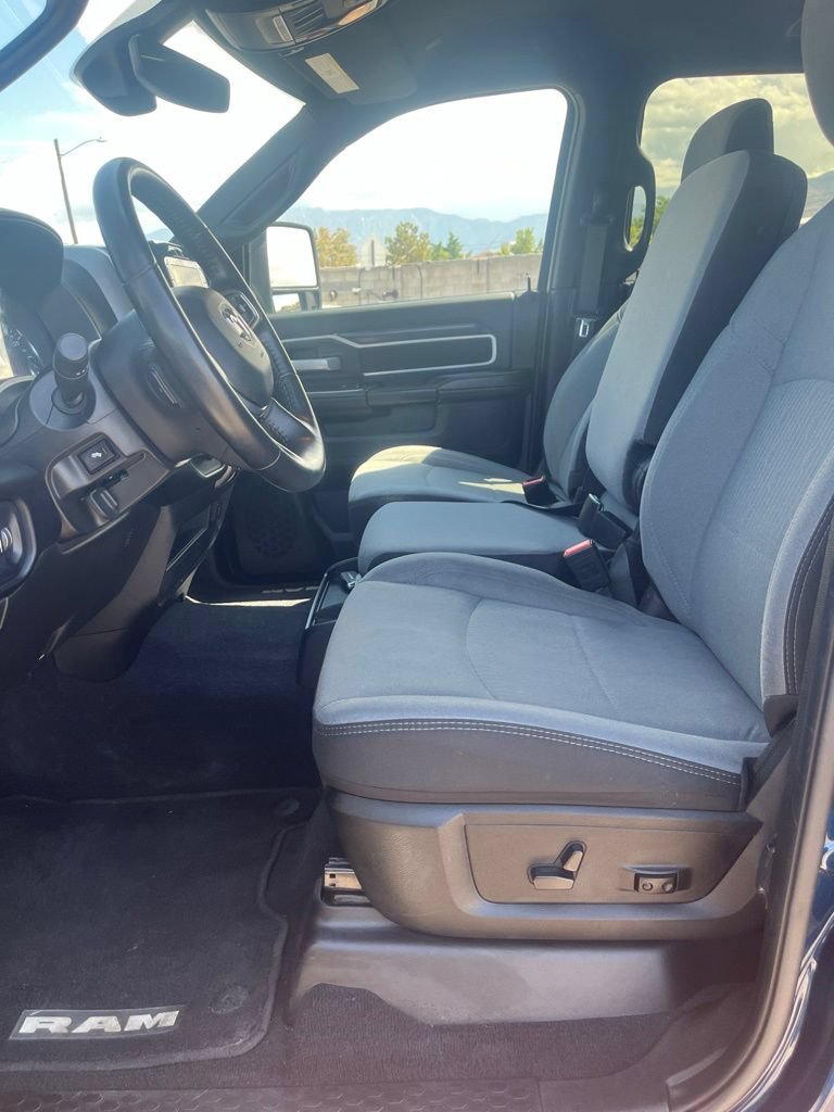Used 2024 RAM 2500 Big Horn w/ Level 2 Equipment Group AWD/4WD image 6
