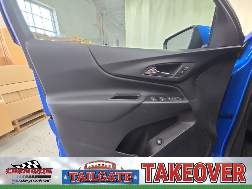 Certified 2024 Chevrolet Equinox LT w/ LPO, Floor Liner Package FWD image 30