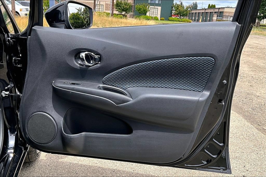 Used 2019 Nissan Versa Note SV FWD image 22