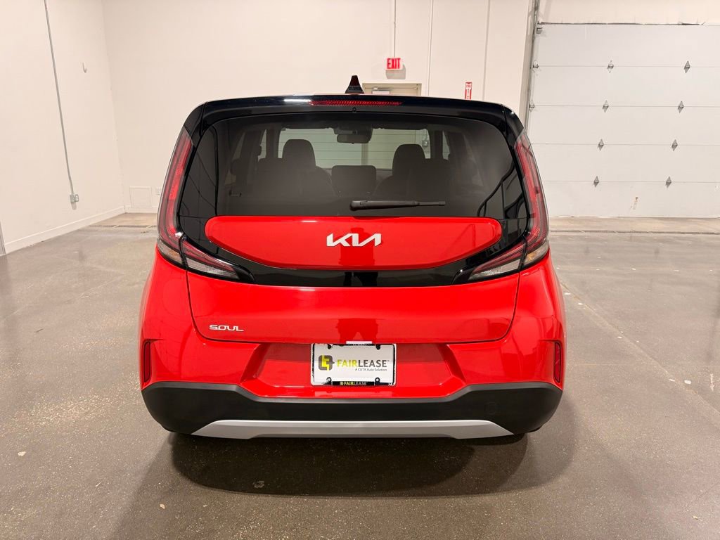 Used 2023 Kia Soul LX image 6