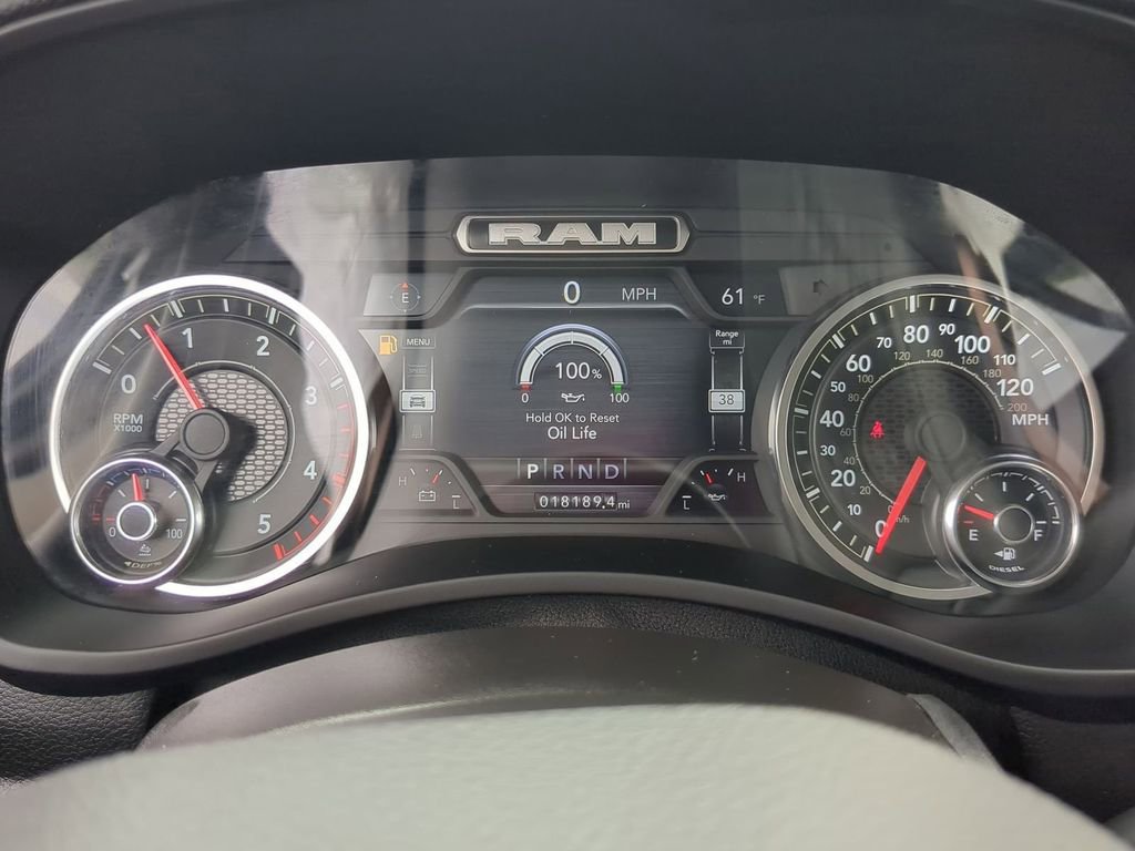 Used 2024 RAM 2500 Laramie AWD/4WD image 15