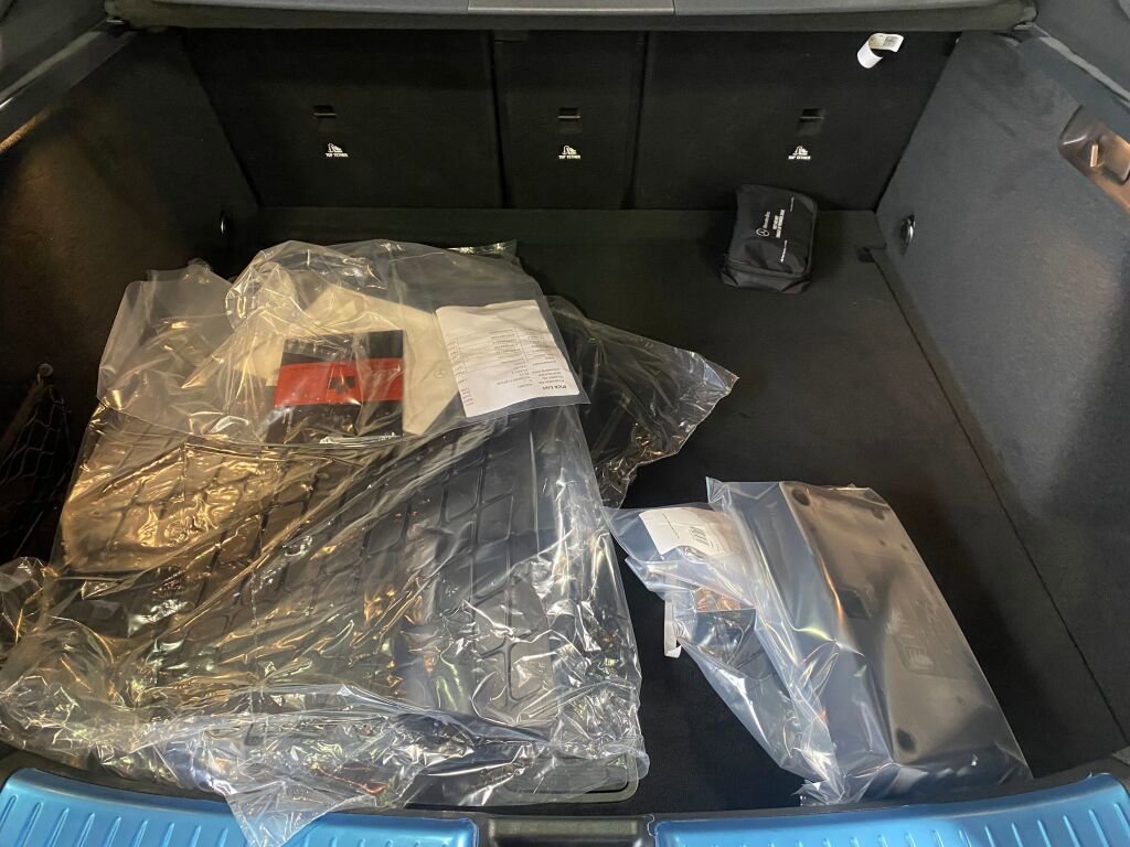 New 2026 Mercedes-Benz GLE 53 AMG 4MATIC Coupe image 17