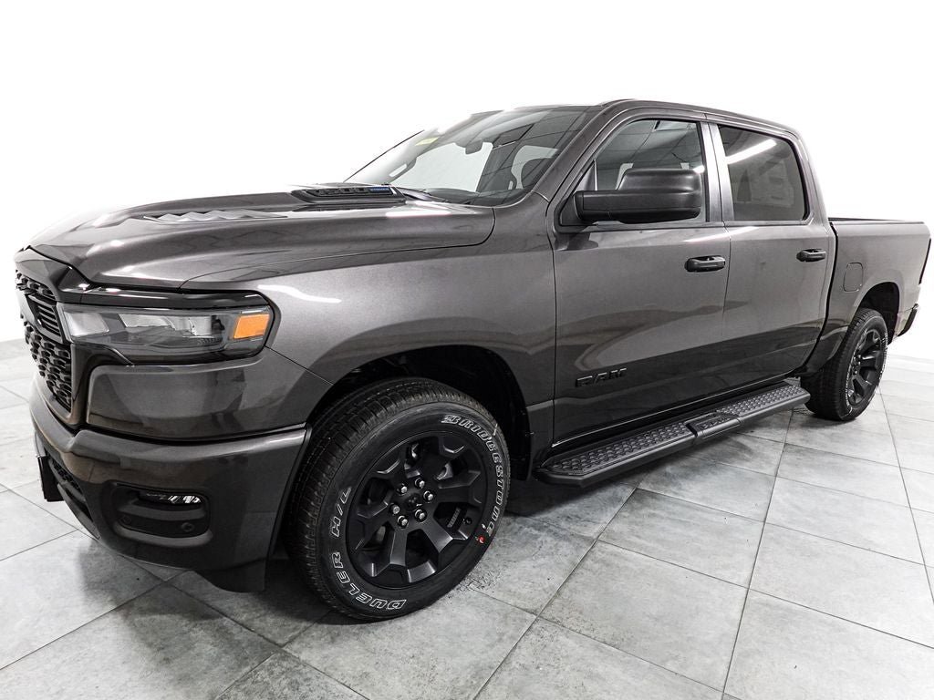 New 2026 RAM 1500 Express AWD/4WD image 3