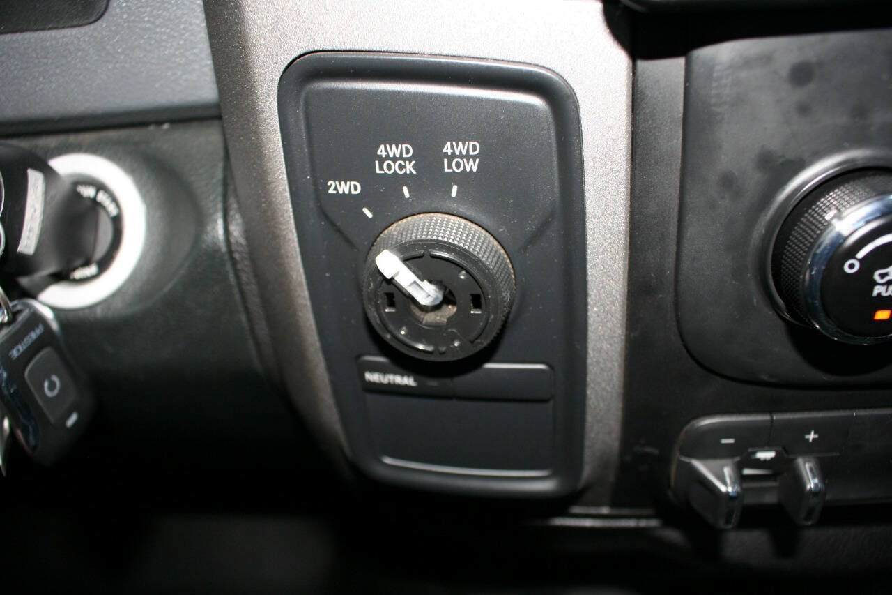Used 2015 RAM 2500 Tradesman w/ Chrome Appearance Group AWD/4WD image 21