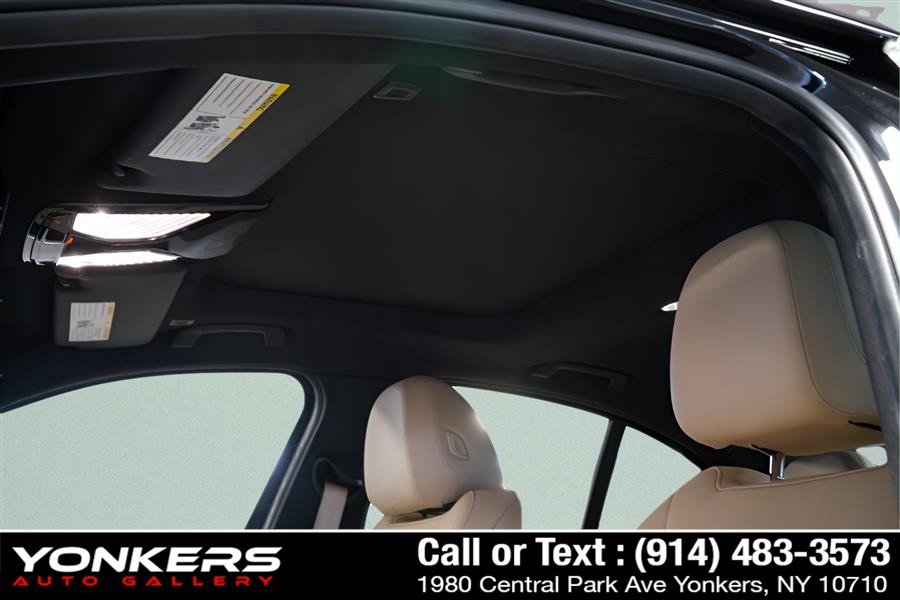 Used 2021 BMW 330e w/ Convenience Package RWD image 12