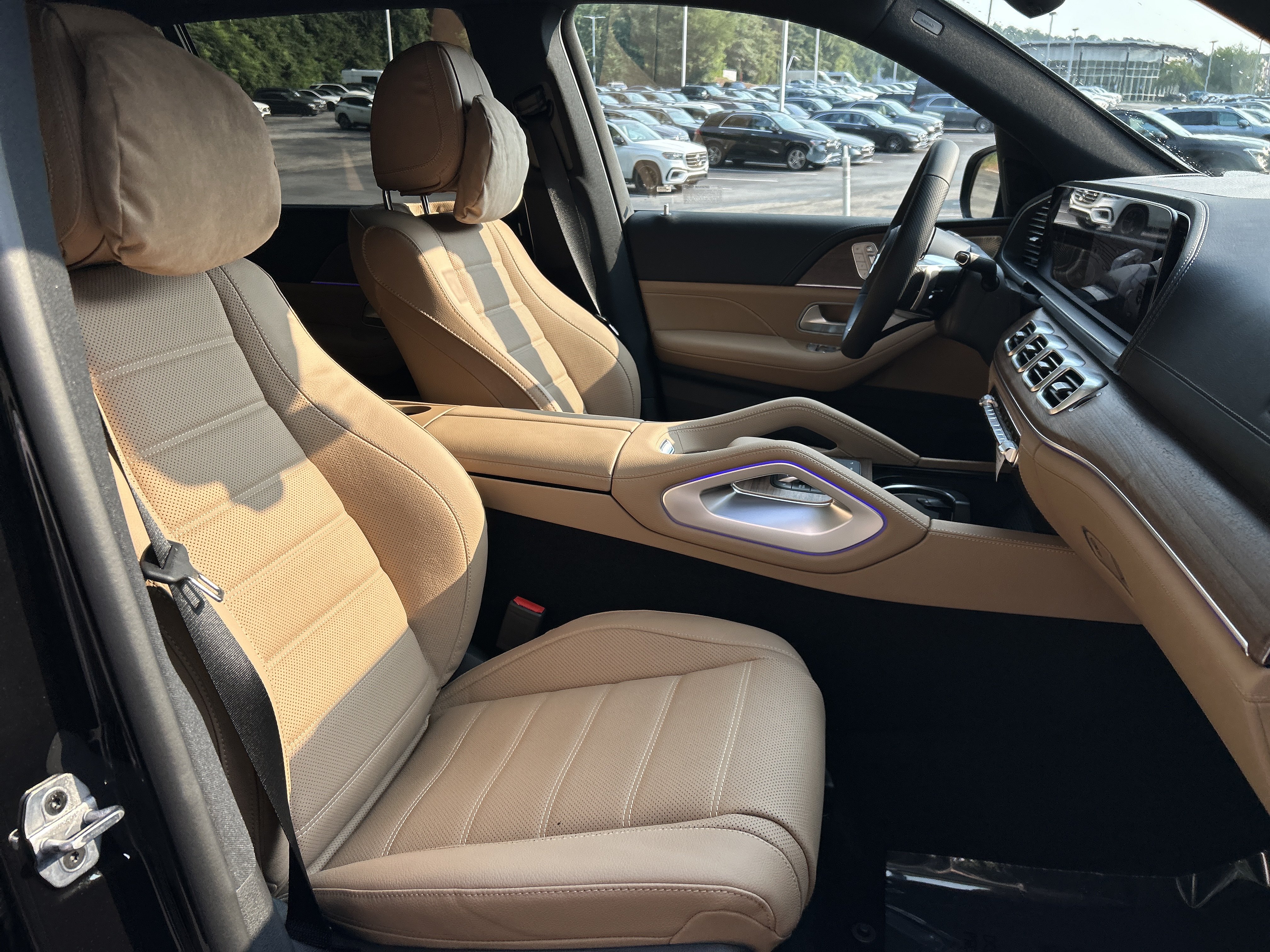 New 2026 Mercedes-Benz GLS 580 4MATIC image 48