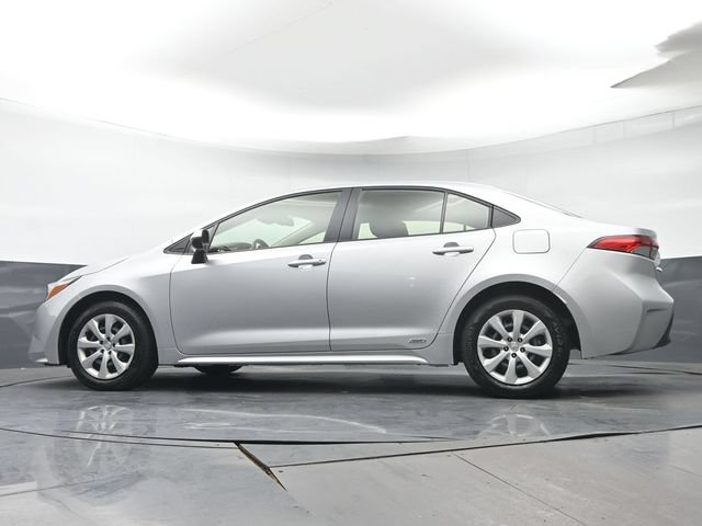 Certified 2026 Toyota Corolla LE AWD/4WD image 28
