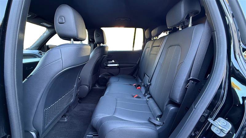 Used 2024 Mercedes-Benz EQB 250+ image 16