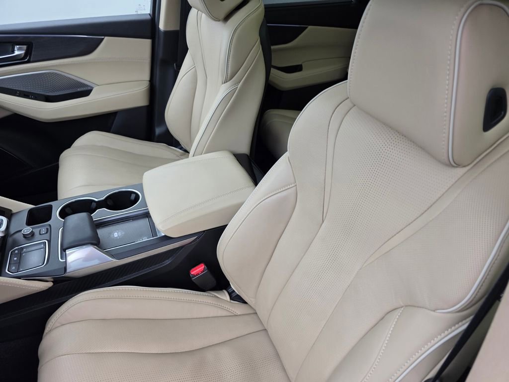 Used 2024 Acura MDX SH-AWD w/ Advance Package image 11