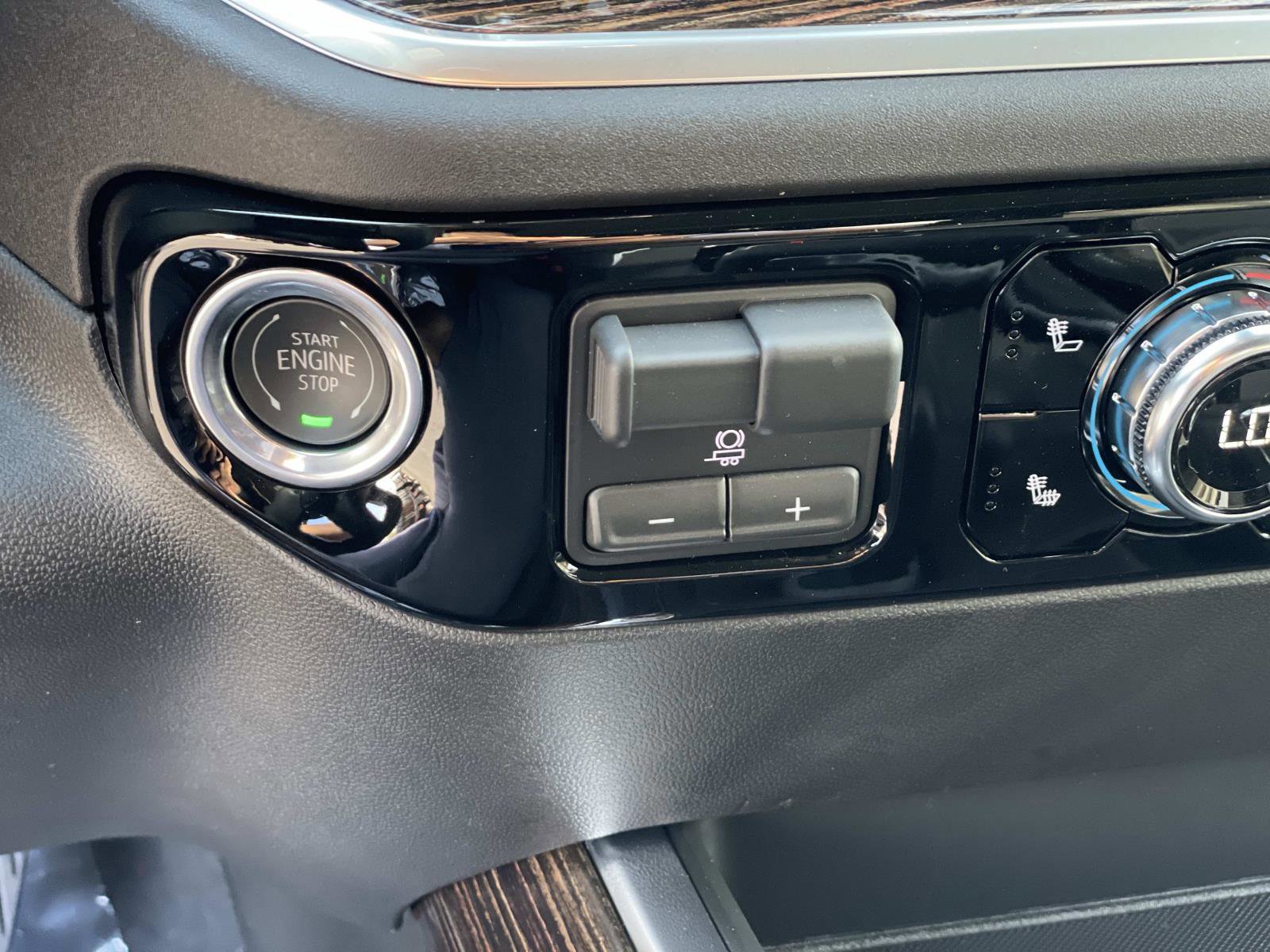 New 2026 GMC Sierra 1500 Elevation w/ Elevation Premium Package image 17