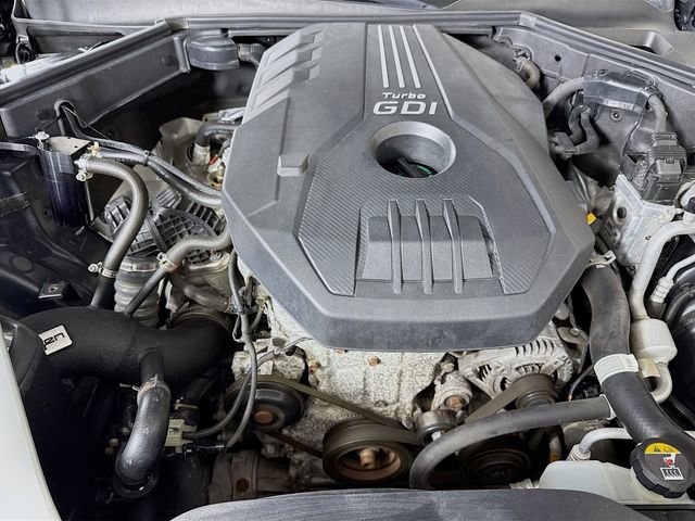 Used 2018 Kia Stinger Premium image 32