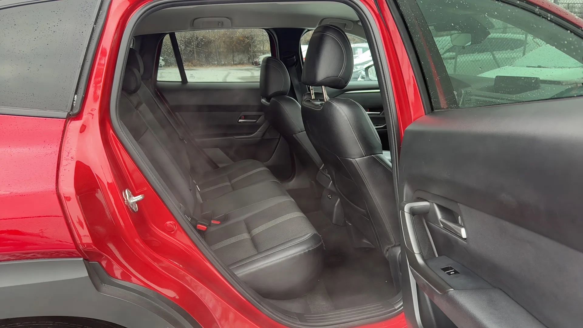 Used 2023 MAZDA CX-50 AWD 2.5 S w/ Select Package image 26