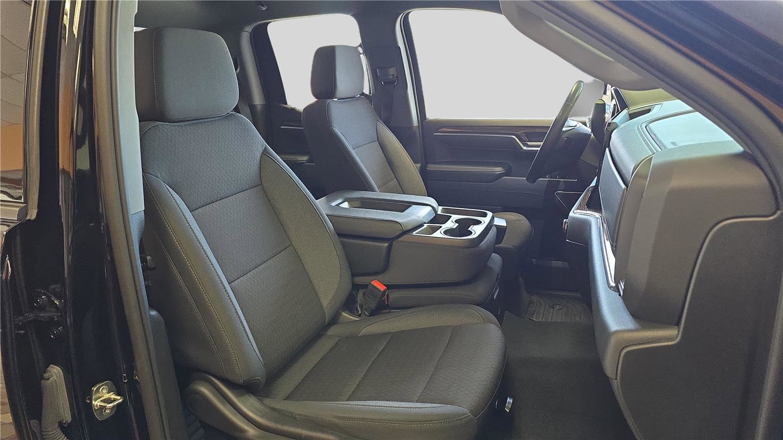 Used 2023 GMC Sierra 1500 Elevation AWD/4WD image 14