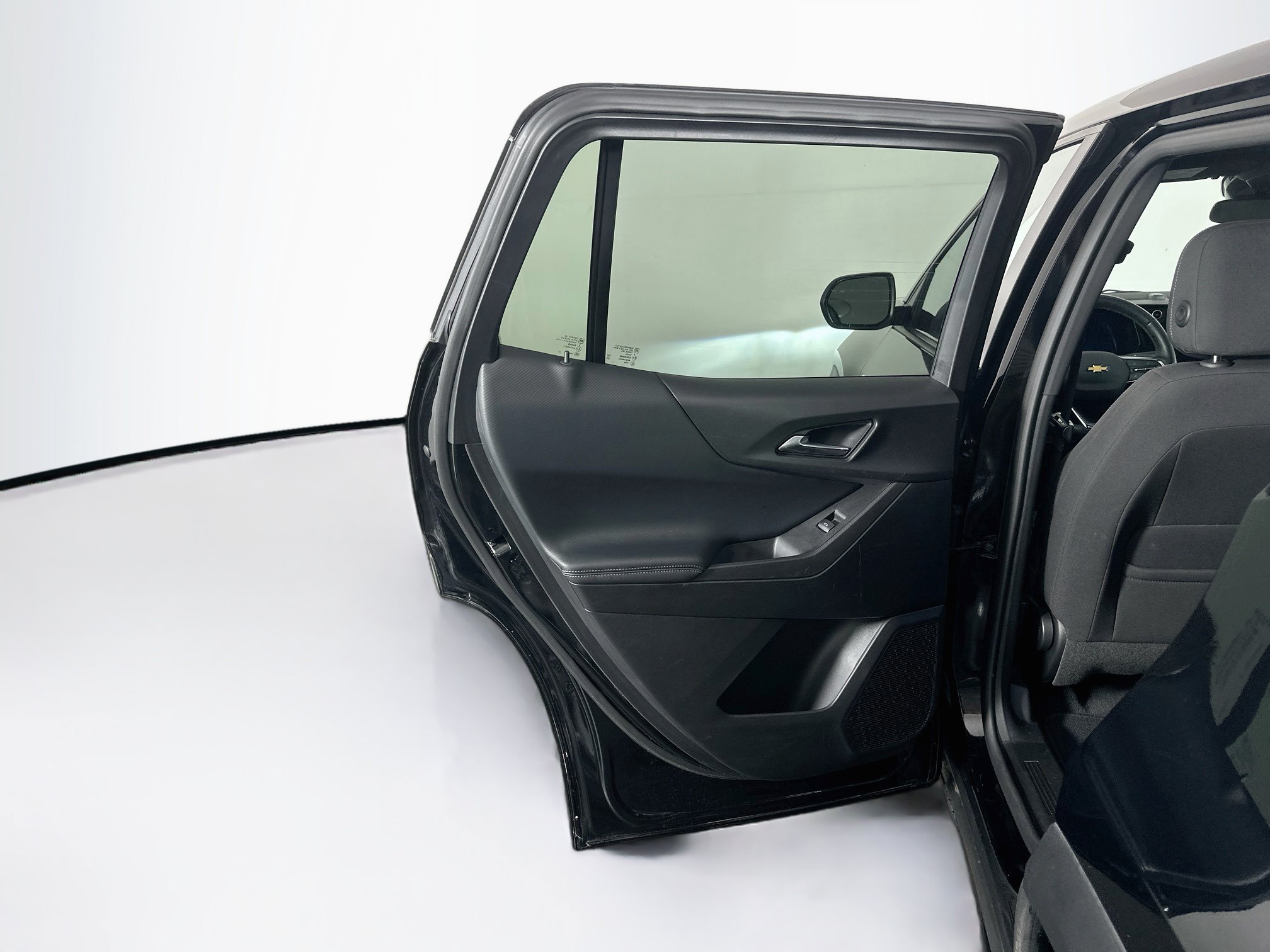 Used 2025 Chevrolet Equinox LT FWD image 26