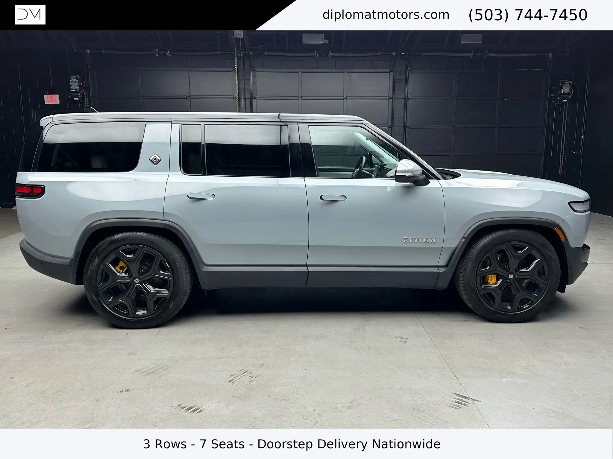 Used 2023 Rivian R1S Adventure image 8