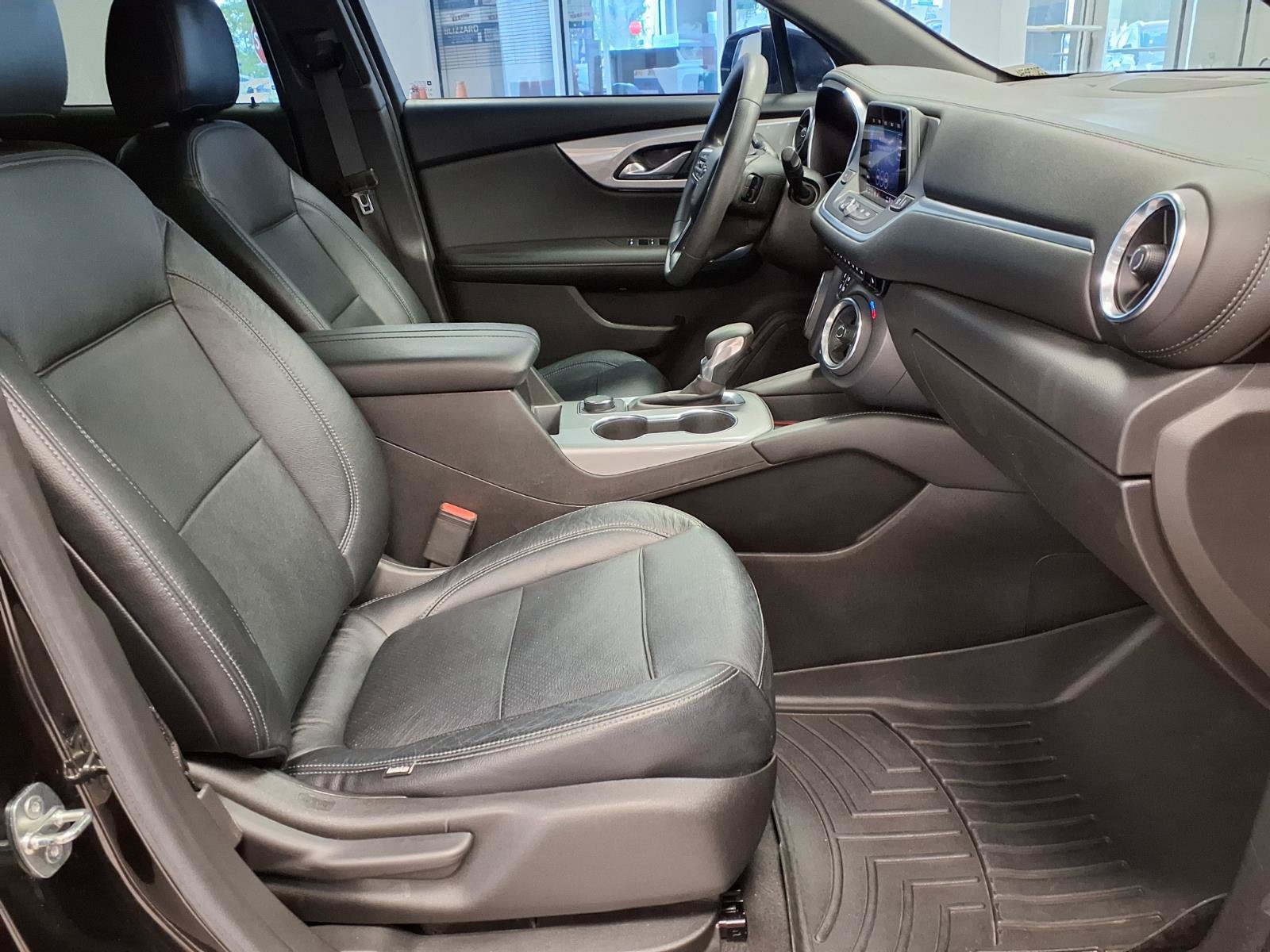 Used 2021 Chevrolet Blazer LT FWD image 10